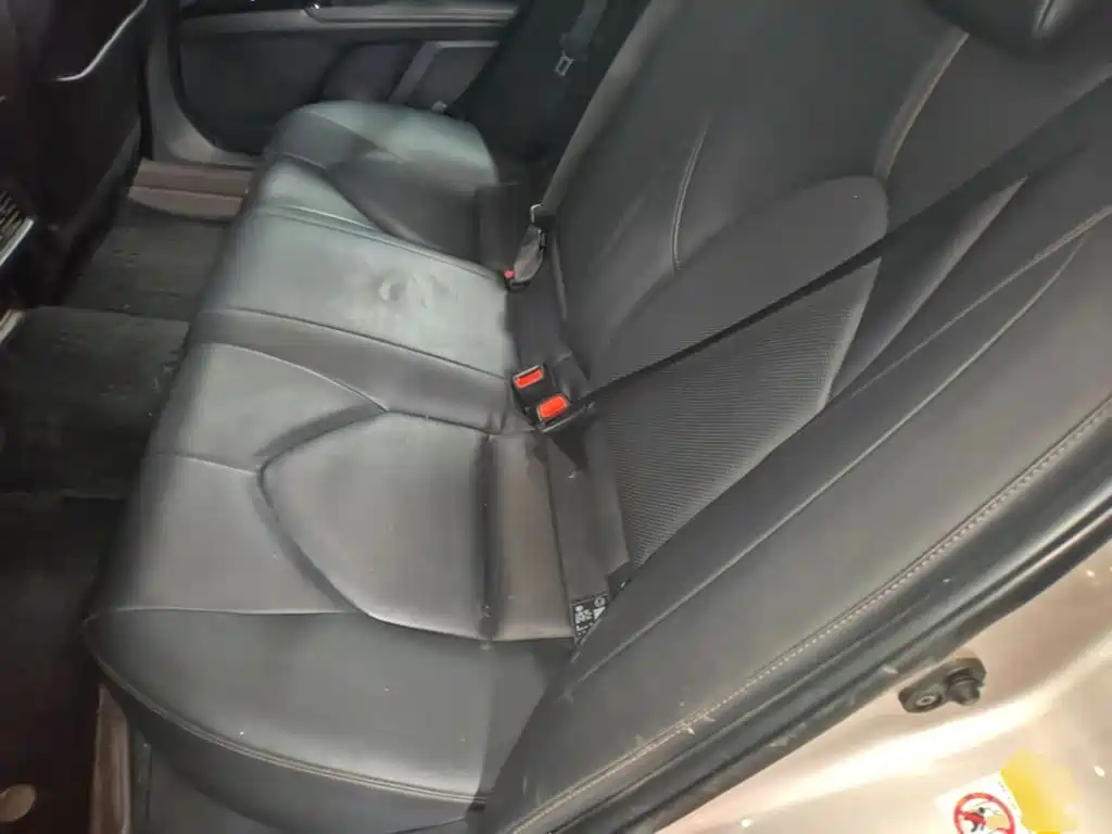 Camry 2018 2.0G Deluxe Edition купить на сайте DeffCars