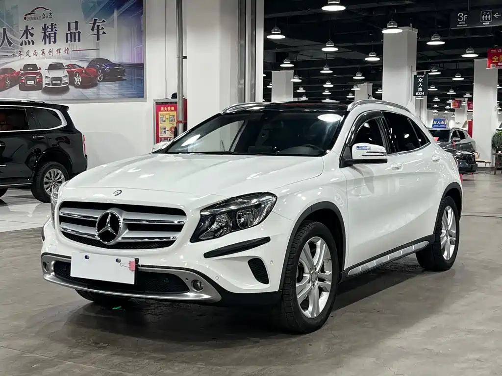 Mercedes-Benz GLA 2016 GLA 200 Dynamic купить на сайте DeffCars