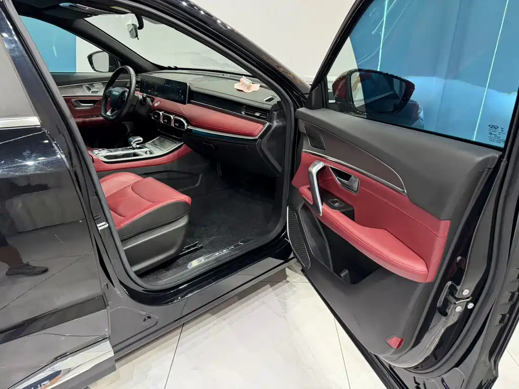 Jietu X70 PLUS 2022 model 1.5T CVT mountain 7 seats купить на сайте DeffCars