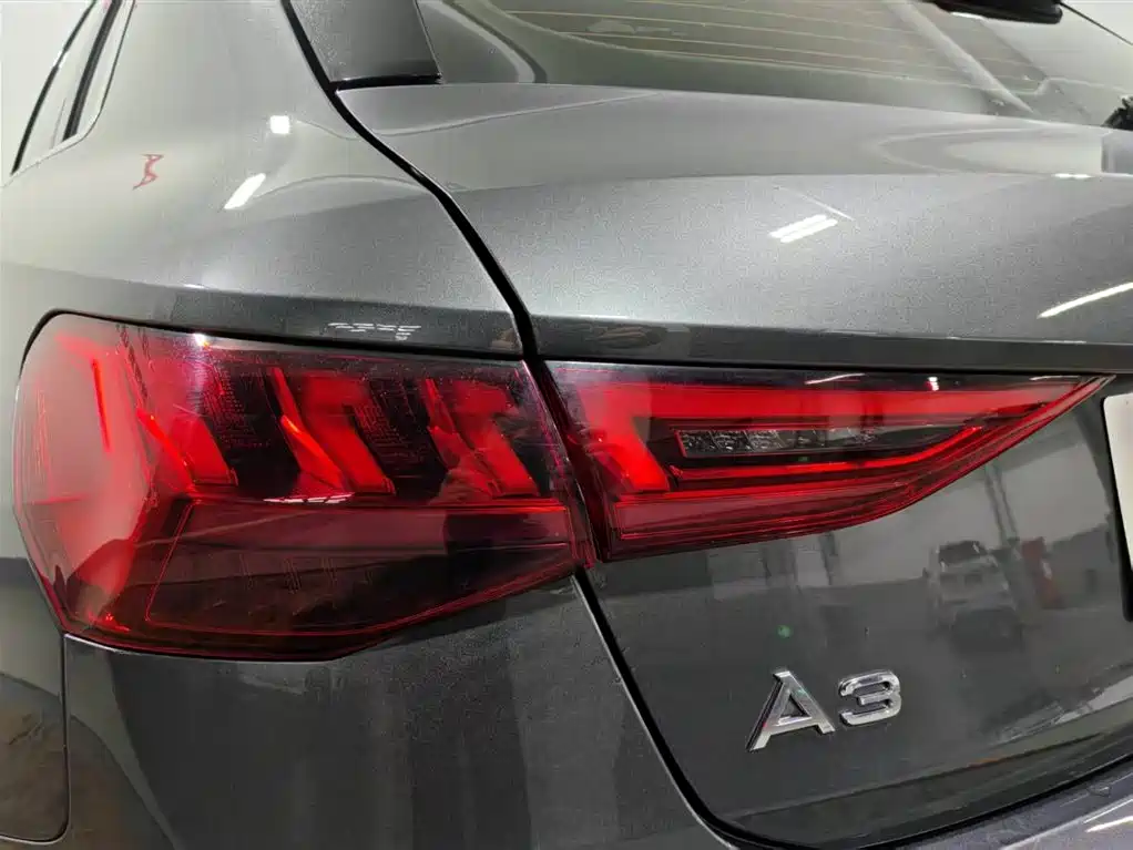 Audi A3 2023 facelift Sportback 35 TFSI stylish and sporty купить на сайте DeffCars