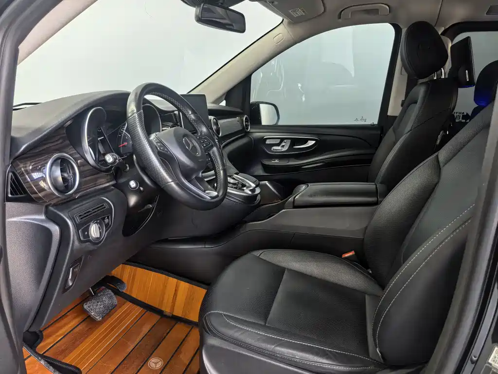 Mercedes-Benz V-Class 2020 V 260 Pilot Edition купить на сайте DeffCars