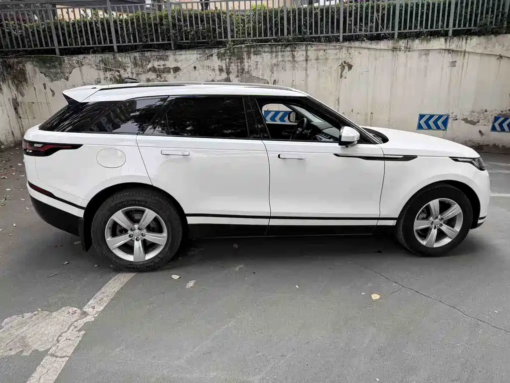 Range Rover Velar 2018 P250 S купить на сайте DeffCars