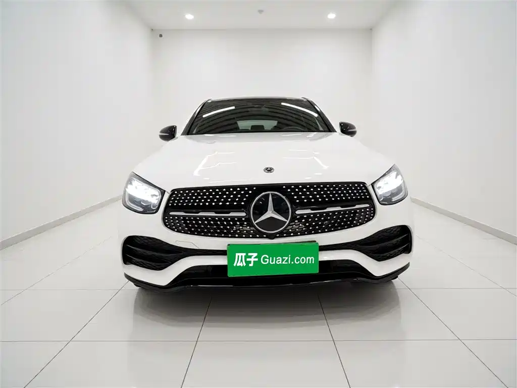 Mercedes-Benz GLC Coupe 2020 GLC 260 4MATIC Coupe SUV купить на сайте DeffCars