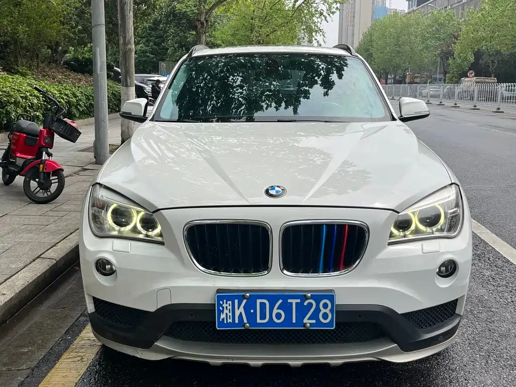 BMW X1 2014 sDrive18i leading model купить на сайте DeffCars