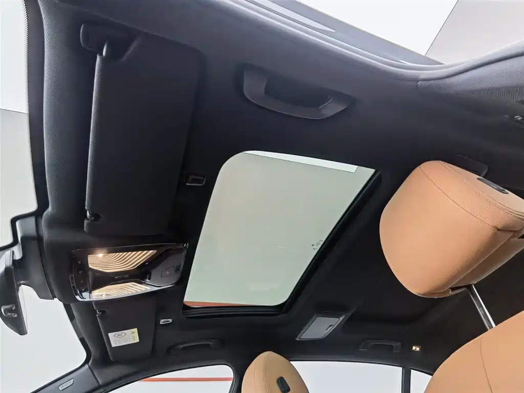 BMW 5 Series 2019 530Li Leading M Sports Package купить на сайте DeffCars