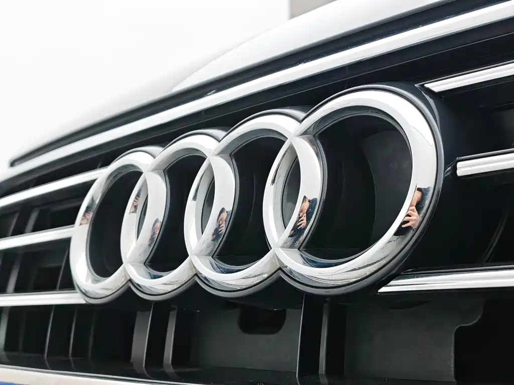 Audi A6L 2021 40 TFSI luxury and elegant model купить на сайте DeffCars