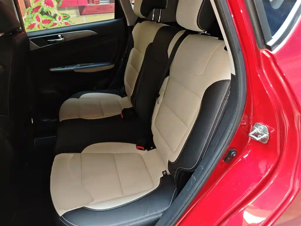 Changan CS35 2017 1.6L manual luxury model купить на сайте DeffCars