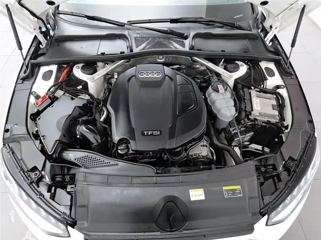 Audi A4L 2022 40 TFSI Fashionable and Dynamic купить на сайте DeffCars