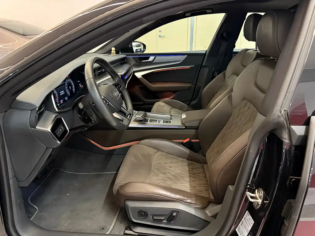 Audi A7L 2022 45 TFSI quattro S-line Wind Rider купить на сайте DeffCars