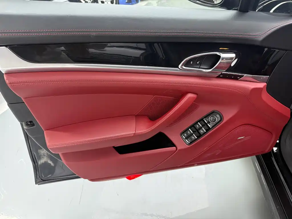 Panamera 2014 Panamera 3.0T купить на сайте DeffCars