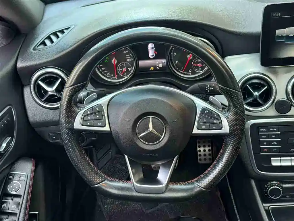 Mercedes-Benz CLA imported 2017 CLA 220 4MATIC купить на сайте DeffCars