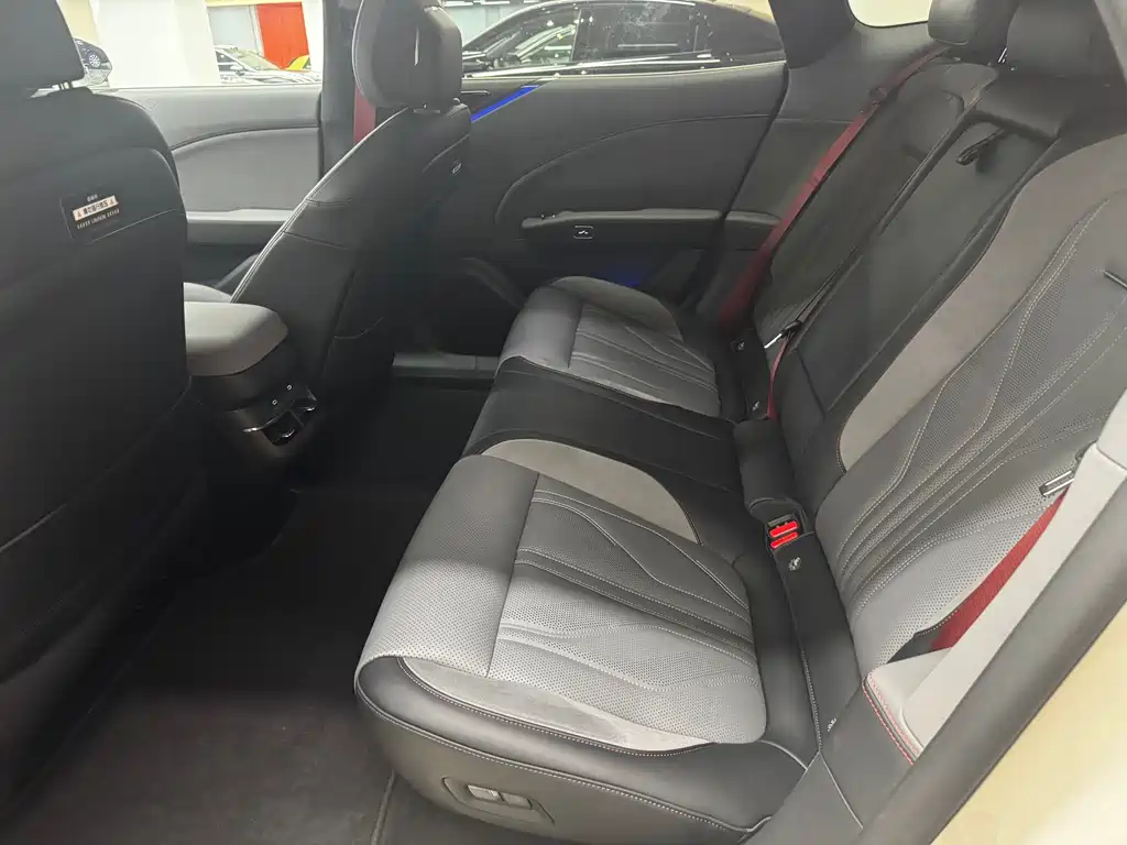JiKr 007GT 2025 Long Range Rear Drive Intelligent Driving Version 100kWh купить на сайте DeffCars