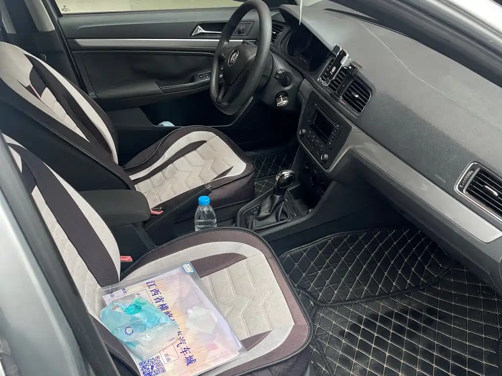 Lavida 2015 1.6L automatic fashion version купить на сайте DeffCars