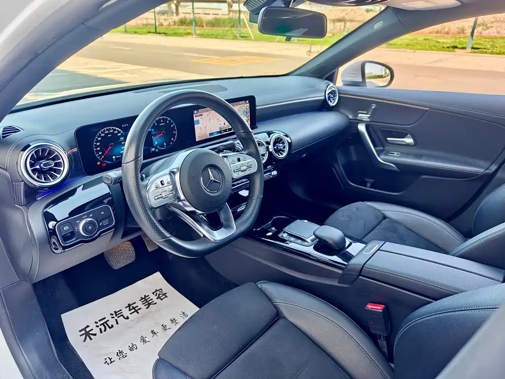 Mercedes-Benz A-Class 2022 A 200 L Sports Sedan Fashionable купить на сайте DeffCars