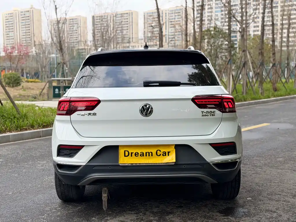 T-ROC 2018 280TSI DSG two-wheel drive comfort model National V купить на сайте DeffCars