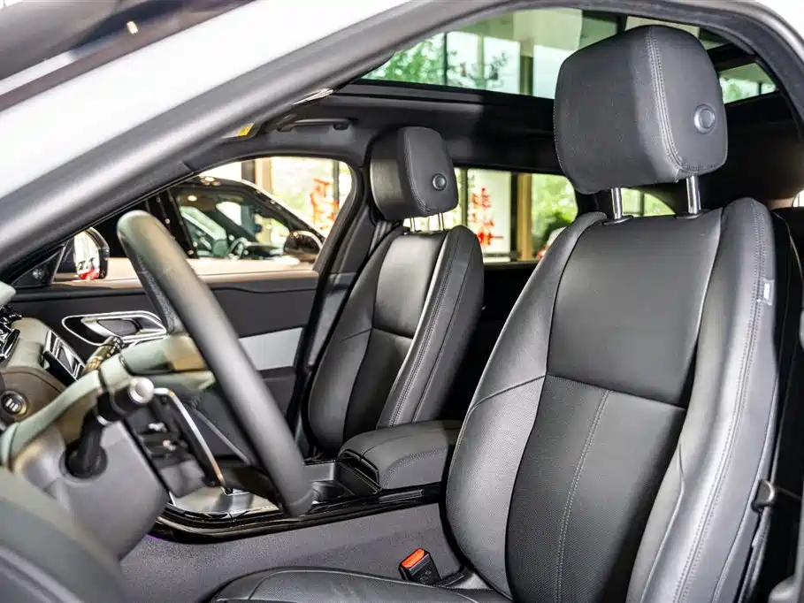 Range Rover Velar 2025 S купить на сайте DeffCars