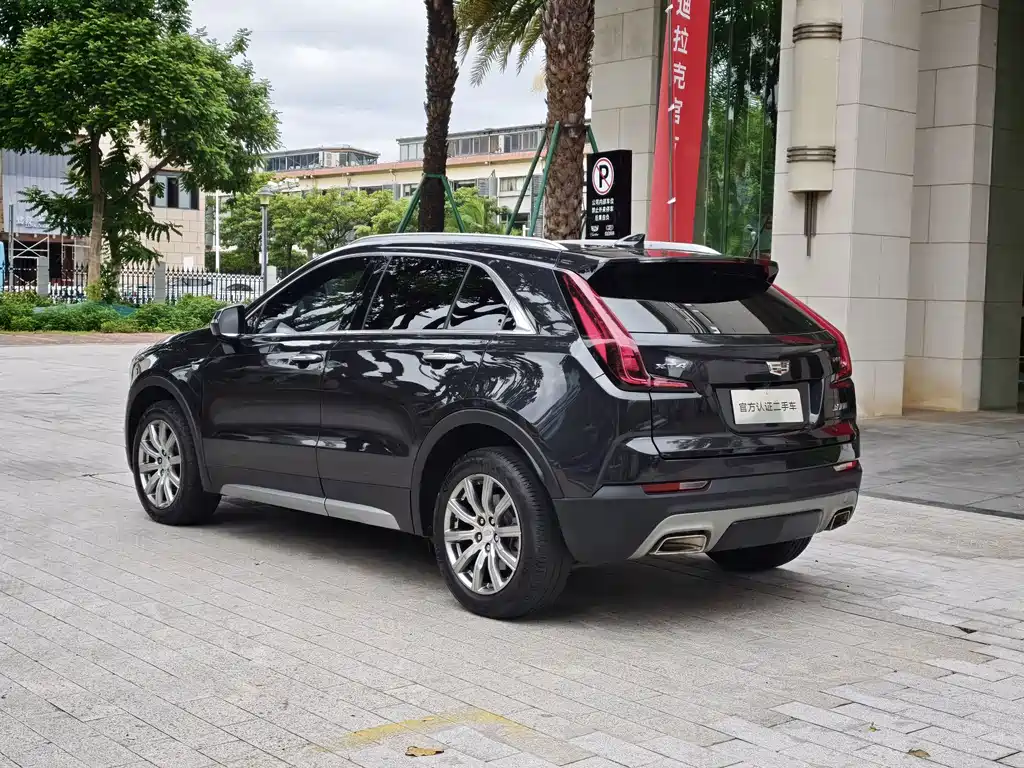 Cadillac XT4 2018 28T two-wheel drive leading model купить на сайте DeffCars
