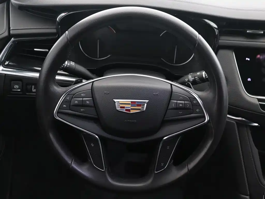 Cadillac XT5 2021 28T four-wheel drive luxury model купить на сайте DeffCars