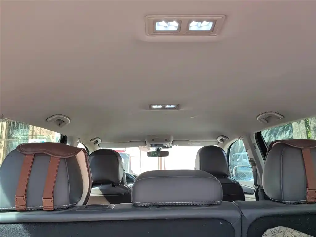 Touron 2021 380TSI four-wheel drive luxury version купить на сайте DeffCars