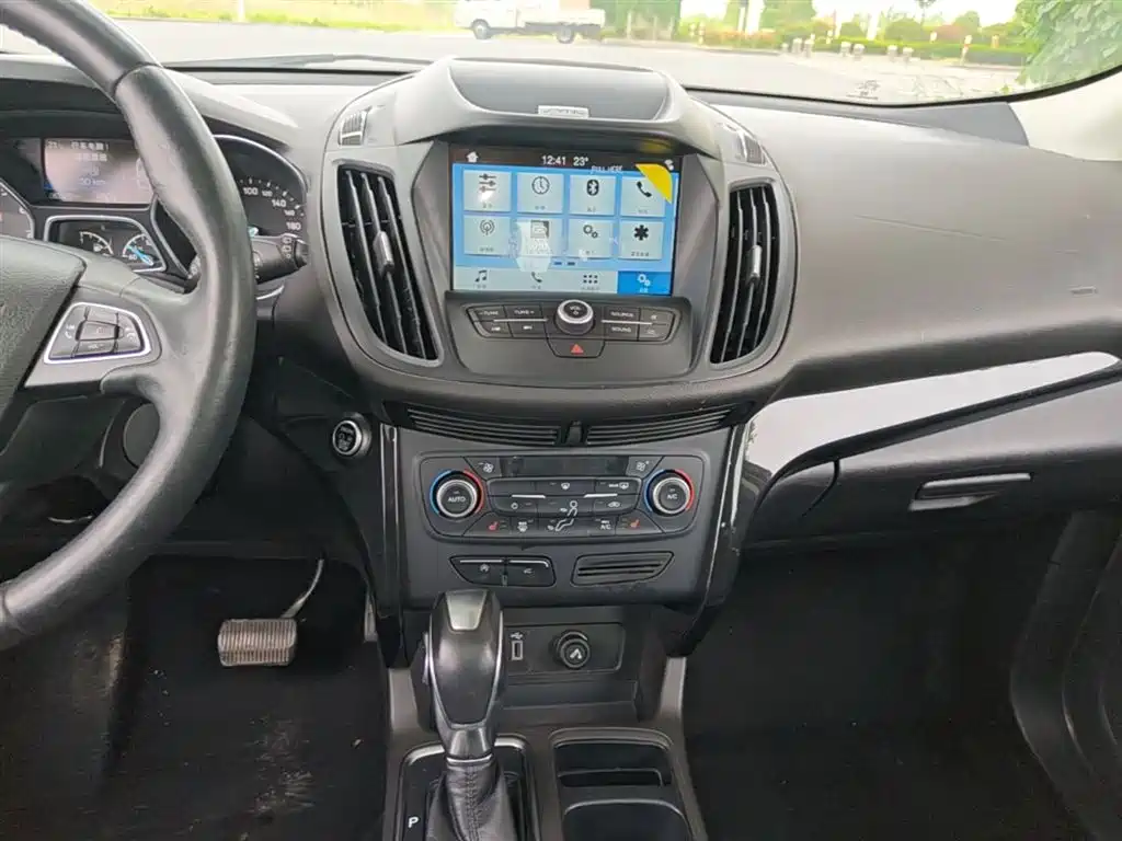 Escape 2018 facelift EcoBoost 180 two-wheel drive luxury wing купить на сайте DeffCars