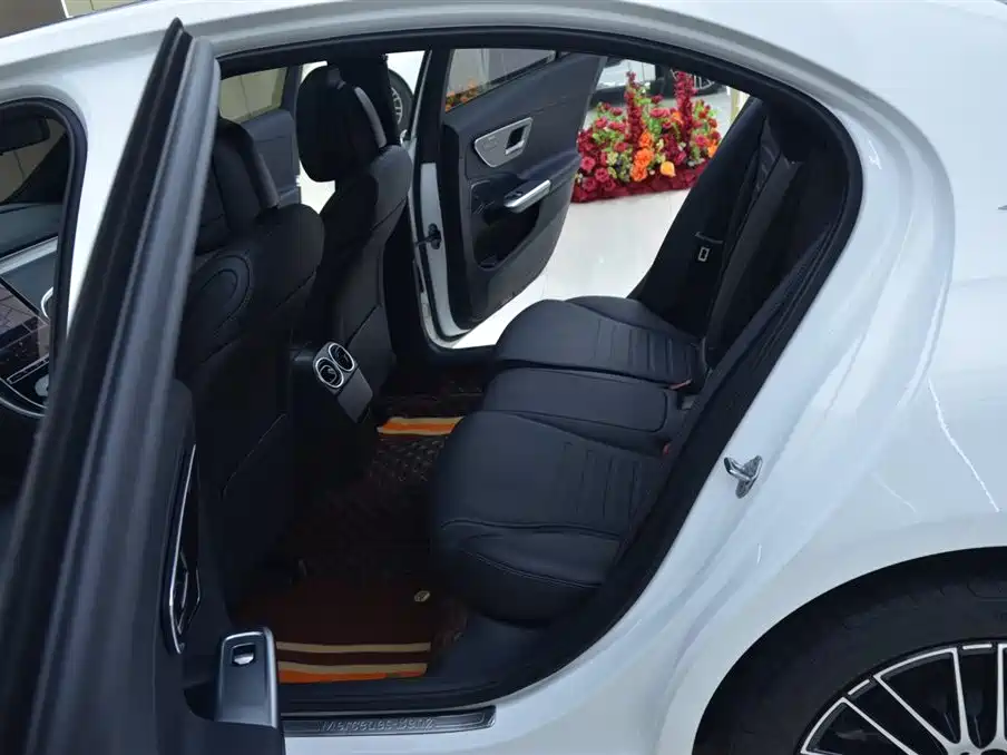 Mercedes-Benz C-Class 2023 C 200 L Sports Edition купить на сайте DeffCars