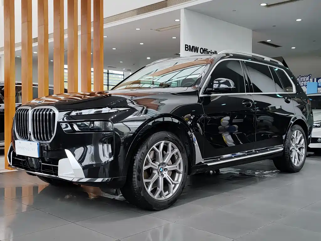 BMW X7 2024 xDrive40i Leading Luxury Package купить на сайте DeffCars
