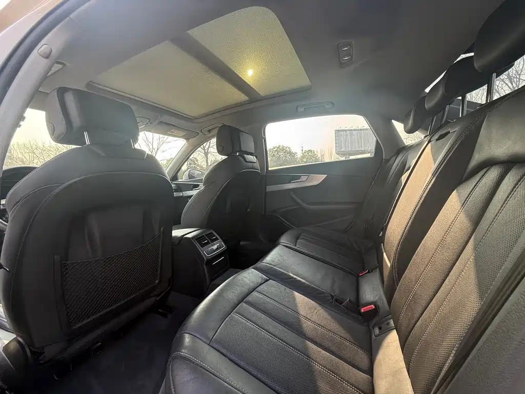 Audi A4L 2020 40 TFSI luxury and dynamic model купить на сайте DeffCars