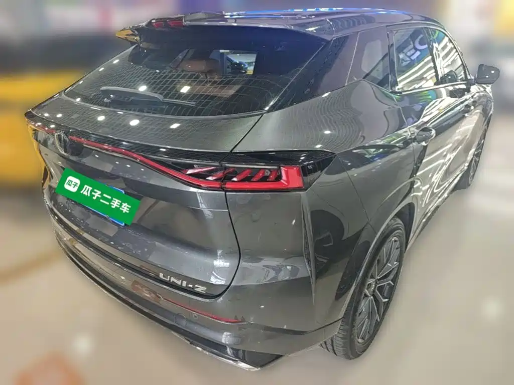 Changan UNI-Z 2025 1.5T Luxury Edition купить на сайте DeffCars