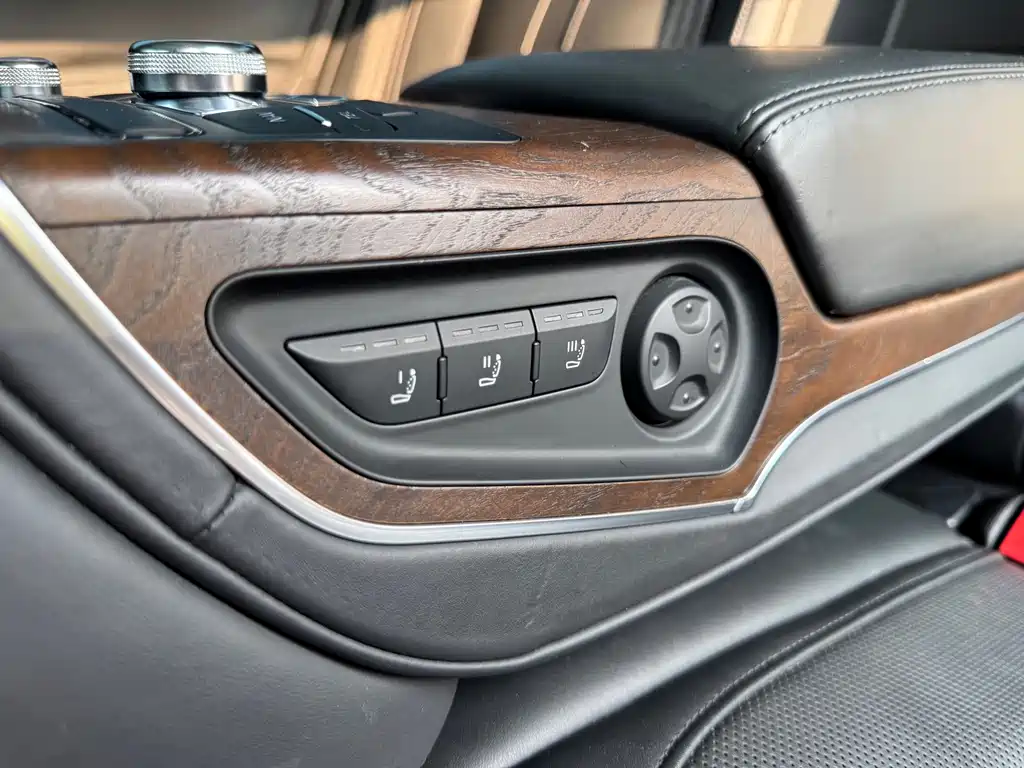 Audi A6L 2014 50 TFSI quattro Luxury Edition купить на сайте DeffCars