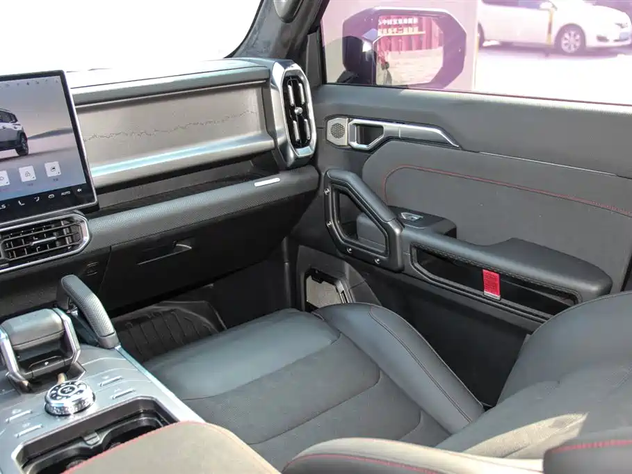 Jietu Traveler 2023 2.0T four-wheel drive crossover PRO+ купить на сайте DeffCars