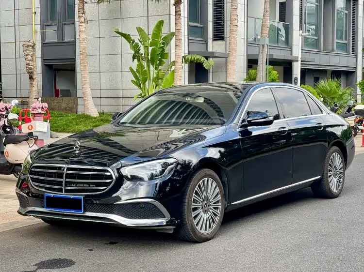 Mercedes-Benz E-Class 2018 E 300 L Luxury Model купить на сайте DeffCars