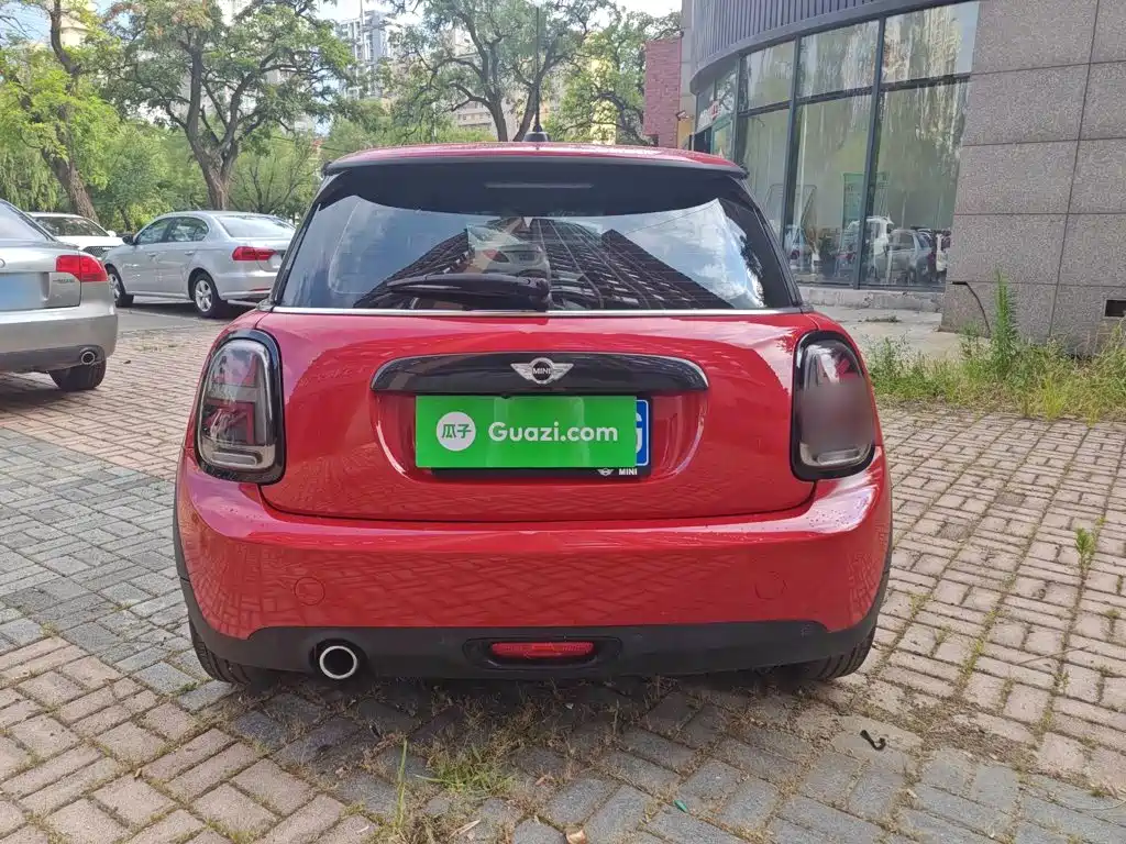 MINI 2018 1.5T ONE купить на сайте DeffCars