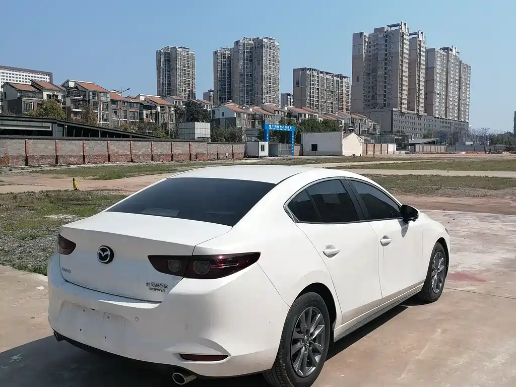 Mazda3 Angkesela 2021 1.5L automatic quality version купить на сайте DeffCars