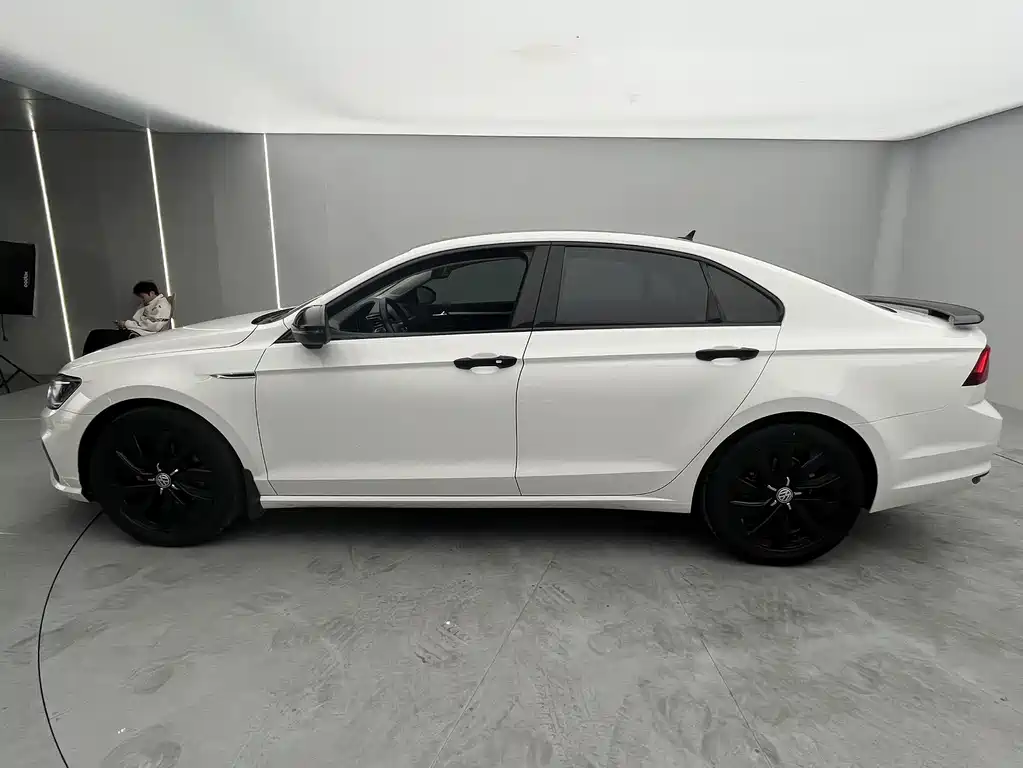 Lingdu 2021 280TSI DSG Deluxe Phantom Edition купить на сайте DeffCars
