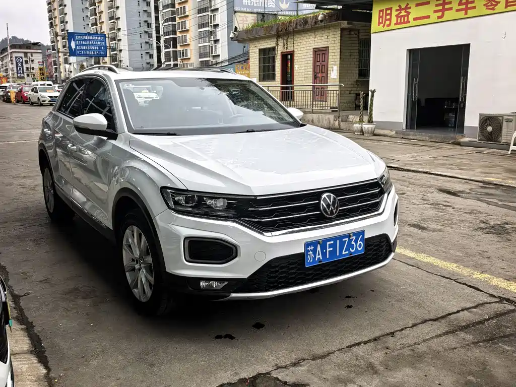 T-ROC 2023 280TSI DSG two-wheel drive time version купить на сайте DeffCars