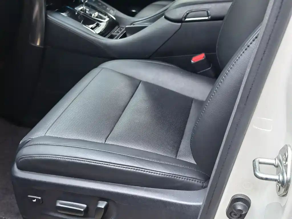 Alfa 2018 3.5L Deluxe Edition купить на сайте DeffCars