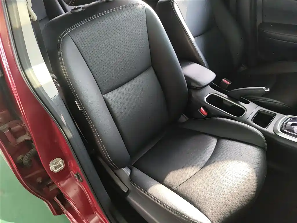 Tiida 2021 1.6L CVT Smart Travel Edition купить на сайте DeffCars