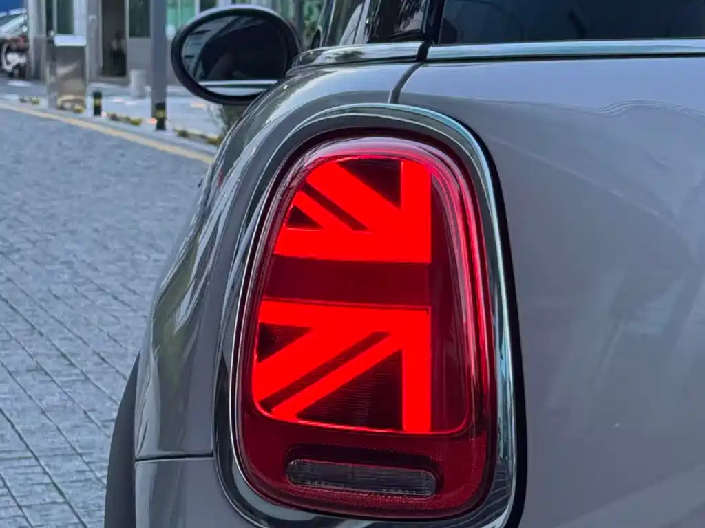 Mini 2023 1.5T COOPER Artist купить на сайте DeffCars