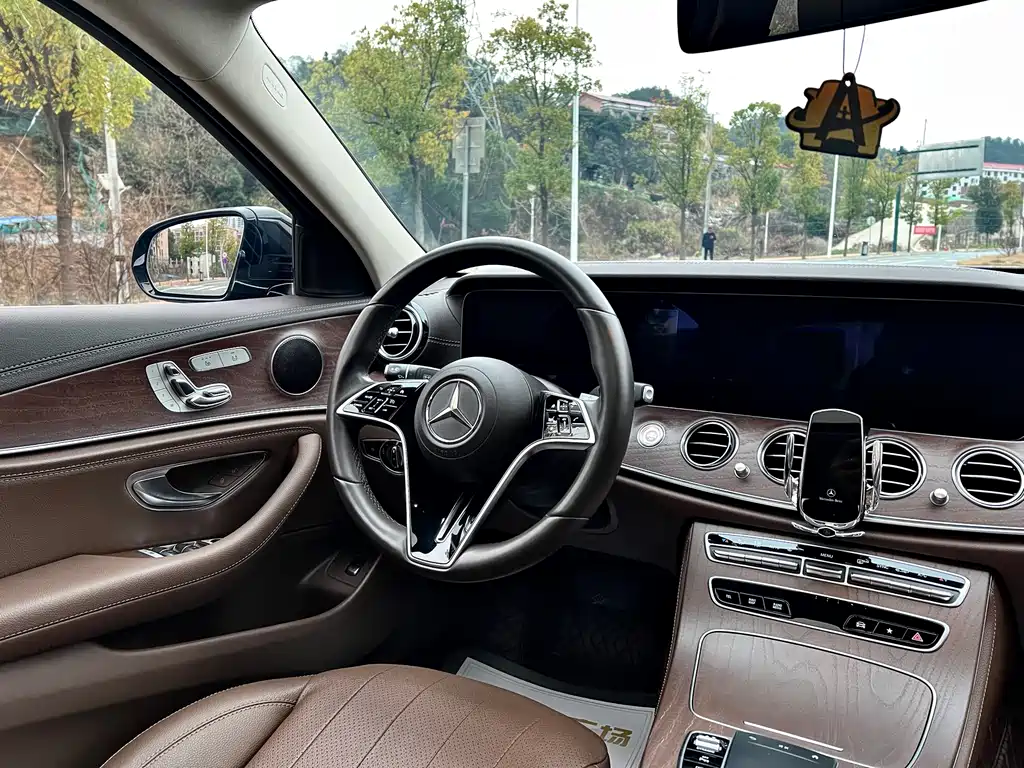 Mercedes-Benz E-Class 2021 E 300 L Fashion Model купить на сайте DeffCars