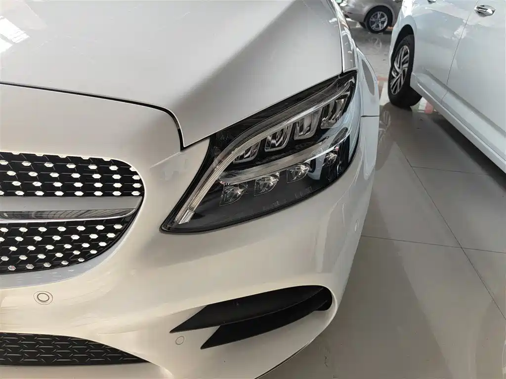 Mercedes-Benz C-Class 2021 C 200 L Fashionable Sports Edition купить на сайте DeffCars