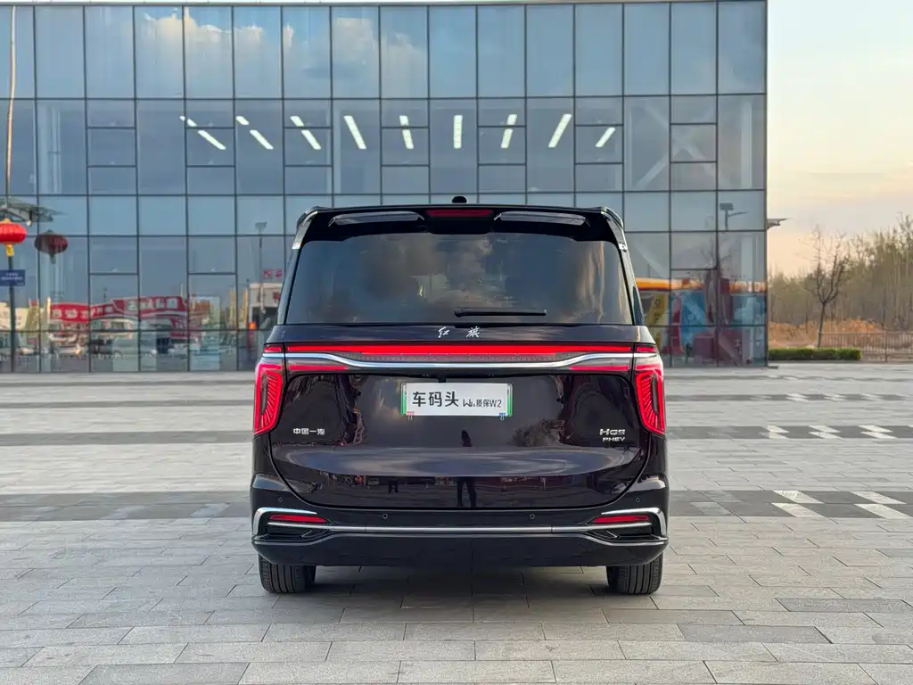 Hongqi HQ9 PHEV 2024 2.0T four-wheel drive business version купить на сайте DeffCars