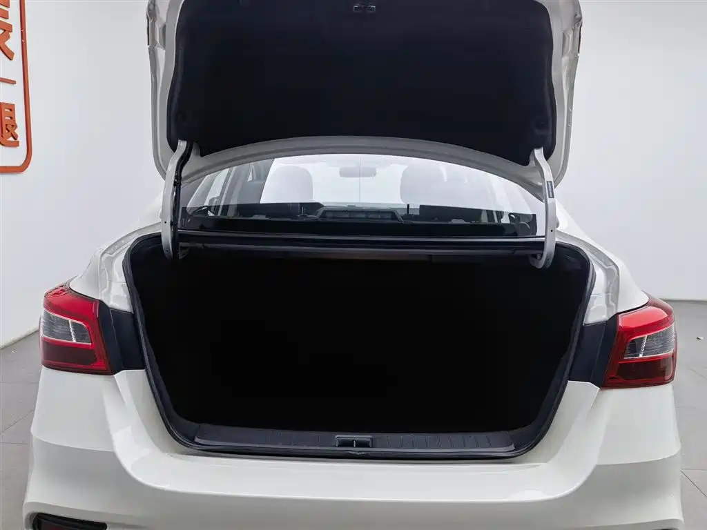 Sylphy 2024 model facelift 2 classic 1.6XE CVT comfort version купить на сайте DeffCars