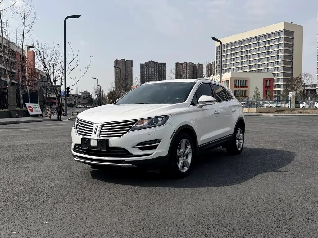 Lincoln MKC 2017 2.0T 2WD Exclusive Edition купить на сайте DeffCars