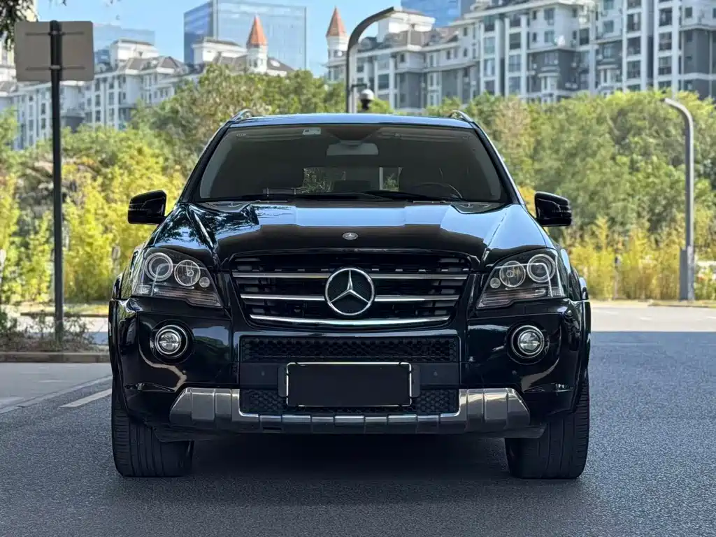 Mercedes-Benz M-Class AMG 2012 AMG ML 63 купить на сайте DeffCars