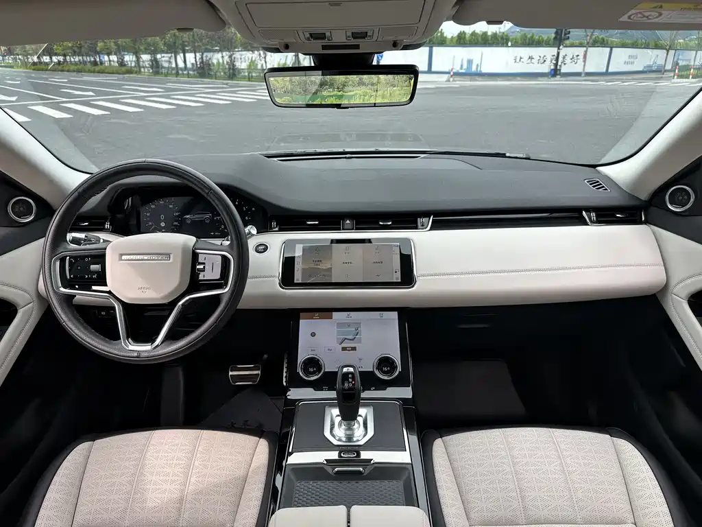 Range Rover Evoque 2021 Evoque L 249PS R-Dynamic First edition купить на сайте DeffCars