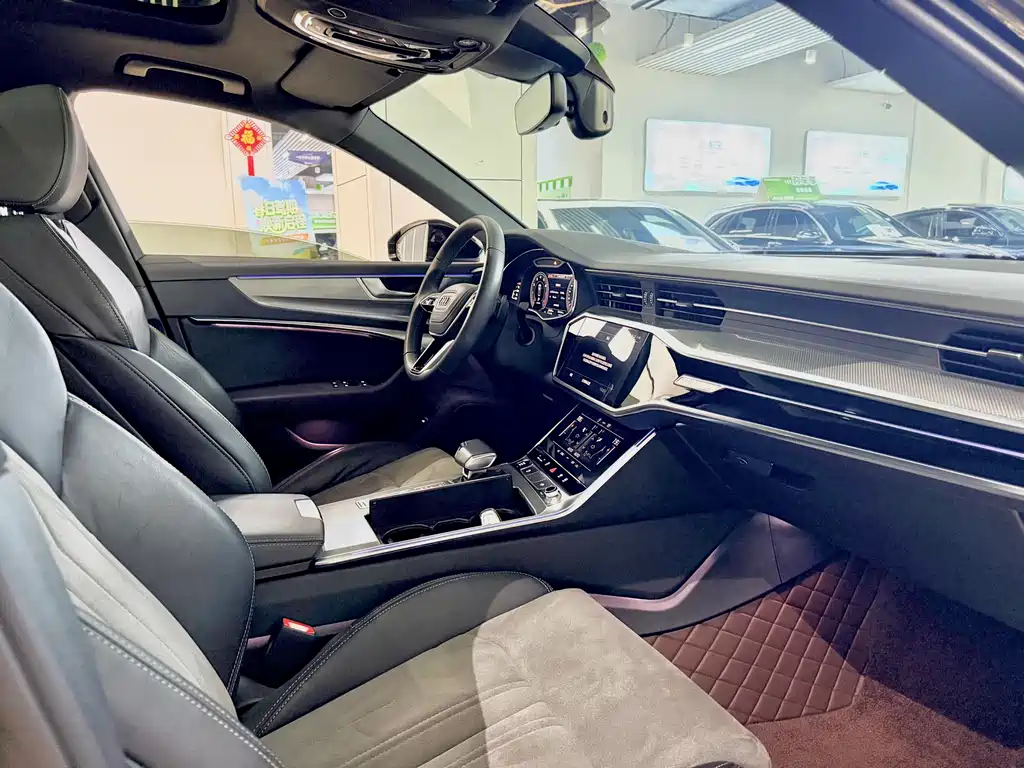 Audi A6L 2023 45 TFSI Premium Dynamic Model купить на сайте DeffCars