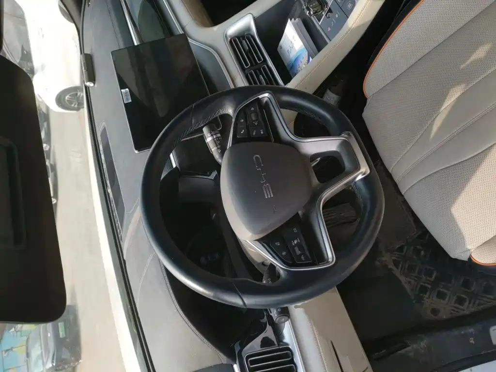 Song PLUS New Energy 2023 Champion Edition EV 520KM Flagship Model купить на сайте DeffCars
