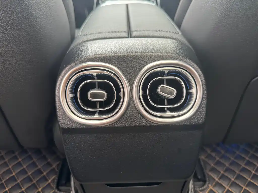 Mercedes-Benz C-Class 2023 C 260 L Sports Edition купить на сайте DeffCars