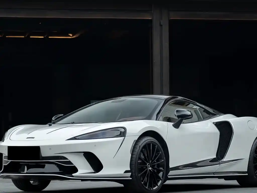 McLaren GT 2022 4.0T standard model купить на сайте DeffCars