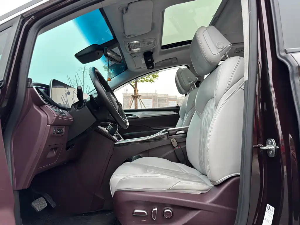 Buick GL8 2022 Avenir Six-seater Xianli Edition купить на сайте DeffCars
